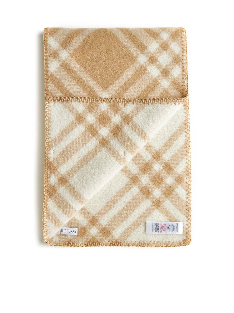 BURBERRY Checkered Logo Patch Scarf