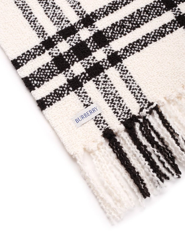 BURBERRY Logo Patch Fringed-Edge Scarf