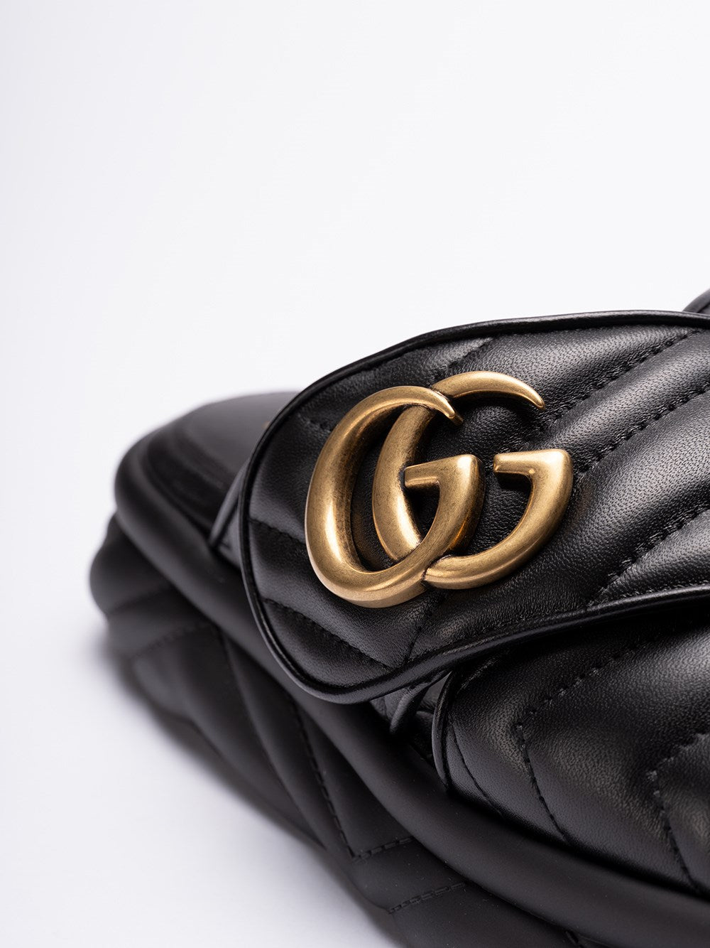 GUCCI Marmont Slide Sandals