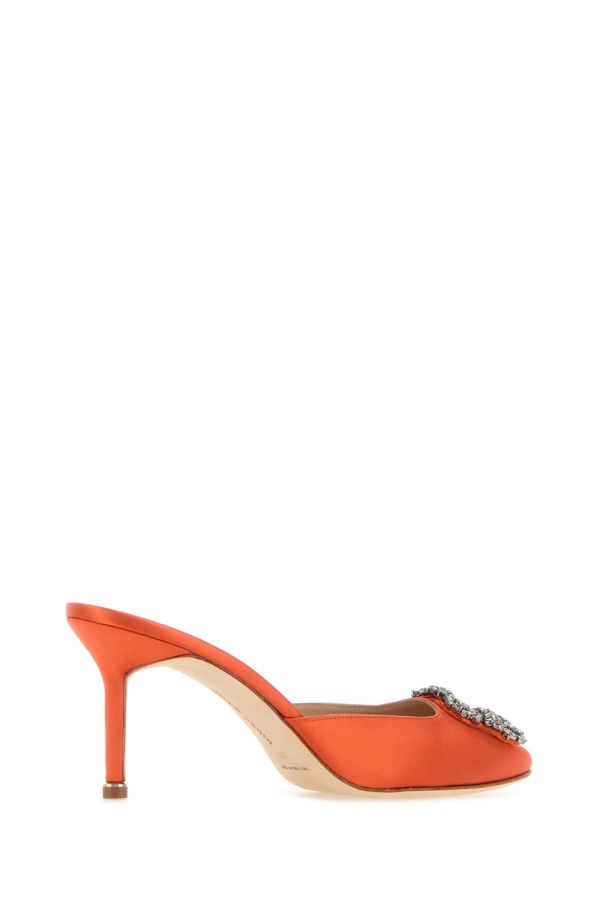 MANOLO BLAHNIK Hangisi sabot in orange satin 70